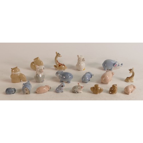 77 - A collection of Wade Happy Family series Whimsies including giraffes, hippos, elephants, owls, mouse... 