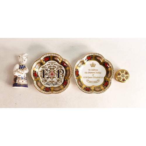 241 - Royal Crown Derby Commemoartive dishes, small pill box & baking bear paperweight, height of bear 9cm... 