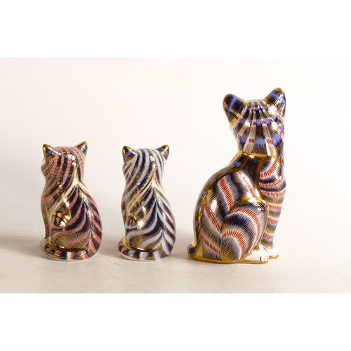 290 - Royal Crown Derby paperweights Cat, Grey Kitten &  Kitten, gold stoppers, each boxed (3)