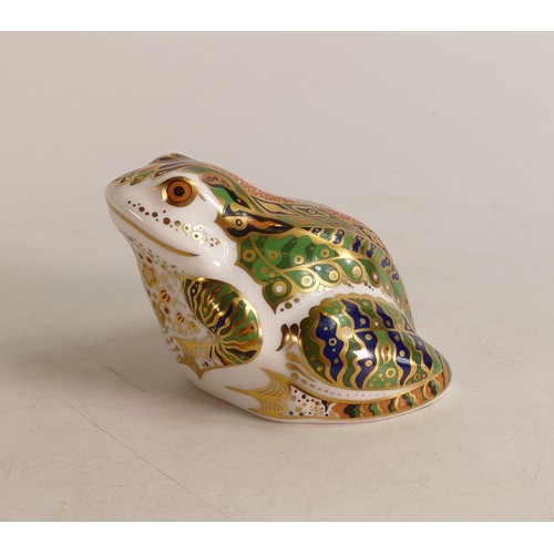 315 - Royal Crown Derby paperweight Green Toad, limited edition for Mulberry Hall.