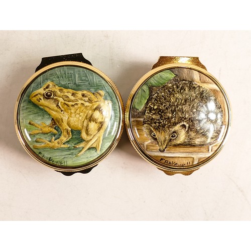 416 - Elliot Hall enamelled round lidded boxes in the Frog and Hedgehog designs. Limited edition 30/75. Bo... 