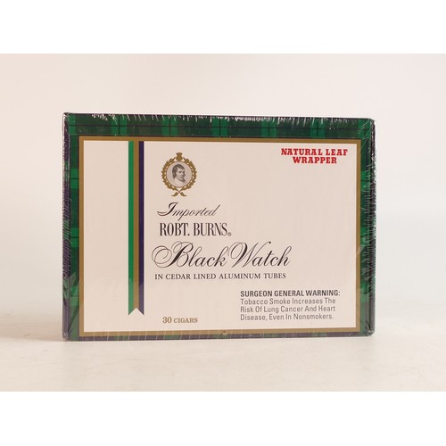 black watch tobacco Robert Burns Black Watch (Dominican Republic), machine-made medium cigars  in cedar-lined aluminium t