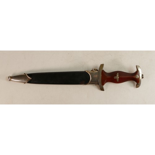 1783 - A German Third Reich second World War WWII SA Officers dagger & scabbard, with 22cm length double-ed... 