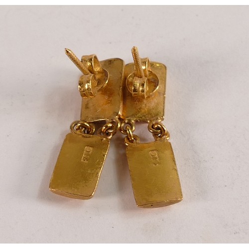 2103 - 22ct gold pair earrings, 5.3g.