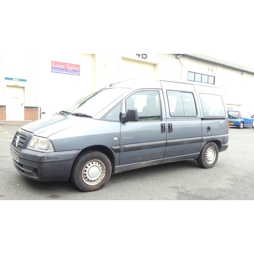 300B - 2006 Citroen Dispatch 1.9D Van in grey with 1868cc diesel engine. Reg DK06 DDN, log book present, on... 