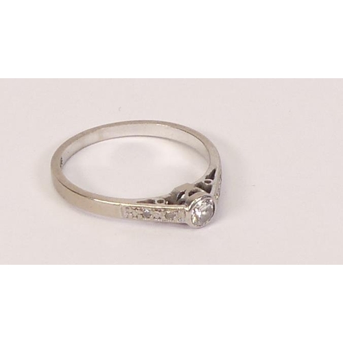 774 - 18ct white gold diamond solitaire ring, size K, 2g.