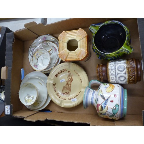 84 - A mixed collection of German ceramic items to include Thomas R Germany Trio & Seltmann Weiden Trio t... 