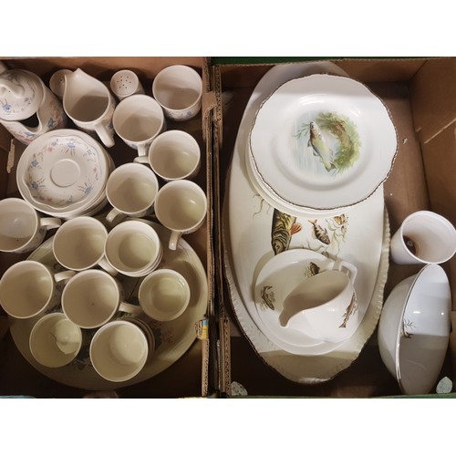 547 - A collection of fish dinnerware from Crown Derby, Woods Ivory Ware, etc together with Poole pottery ... 