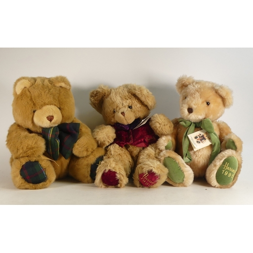 199 - 2 Harrods teddy bears dated 1995, 1994 and 1996 (3)