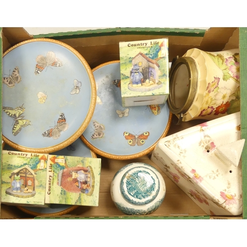 76 - A mixed collection of items to include Masons Vista ginger jar, butterfly decorated cake stands, box... 