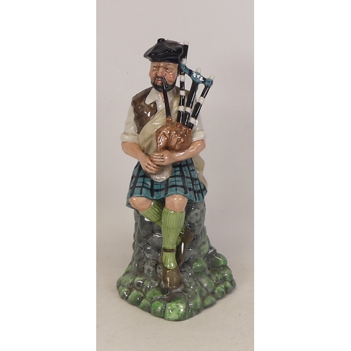 349 - Royal Doulton Character figure The Piper Hn2907