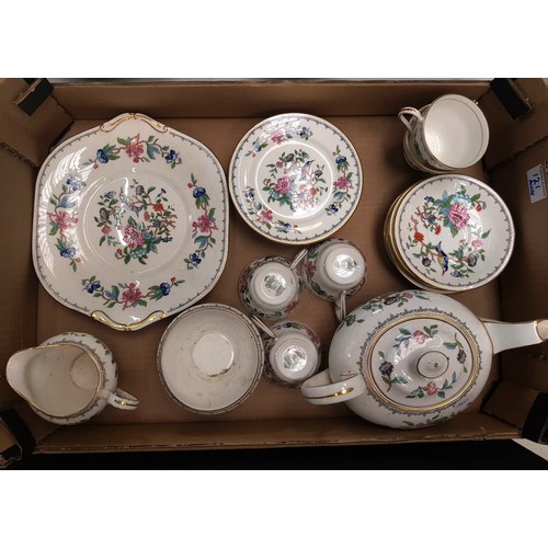 121 - Aynsley Pembroke pattern tea set consisting of a cake plate, teapot, milk jug and sugar bowl, 5 cups... 