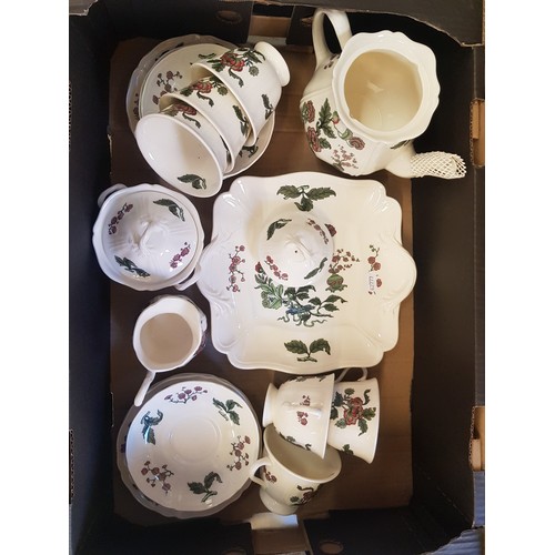 443 - Wedgwood Mandarin tea set to include 6 trios, teapot, cake plate, milk jug and sugar bowl (1 tray)