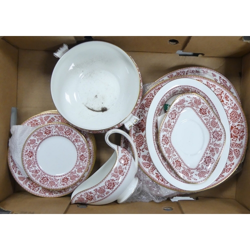 90 - Wedgwood red Damask dinner ware to include oval platter, 5 dinner plates, open veg, tureen, 6 salad ... 