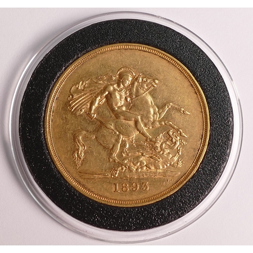 32 - Queen Victoria 1893 £5 (5 x sovereign) five pound 22ct gold coin, weight 39.94g.  Purchase cost £11,... 