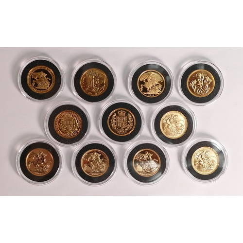 54 - 11 x FULL sovereign designs, complete set, box & certificate.  Weight 88g.