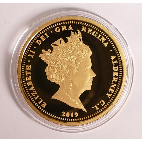 66 - 2019 Queen Victoria 200th Anniversary fine gold £5 / 5 sovereign coin, weight 36.68g, purchase cost ... 