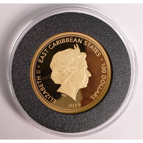 9 - 2019 Heroes of D Day 75th anniversary 2.5 oz. 22ct gold £20 sovereign coin 2019, weight 77.75g.  Wit... 