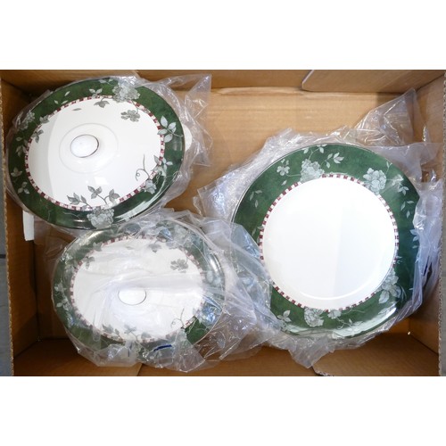 308 - A large collection of Wedgwood Manhattan tea and dinner ware to include 24 x dinner plates, 8 pasta ... 