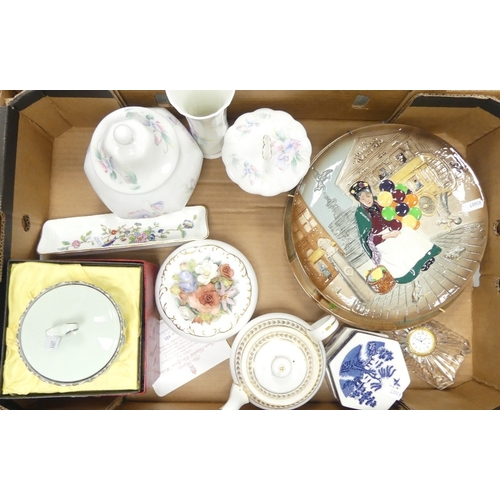 227 - A selection of mixed ceramics including Aynsley china, Royal Doulton trinket box, Wedgwood Crystal C... 