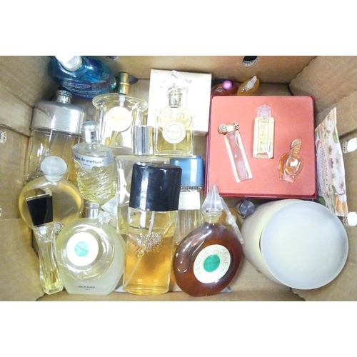 386 - Mixed collection of various perfumes to include, Guerline, Givency, Rochas etc