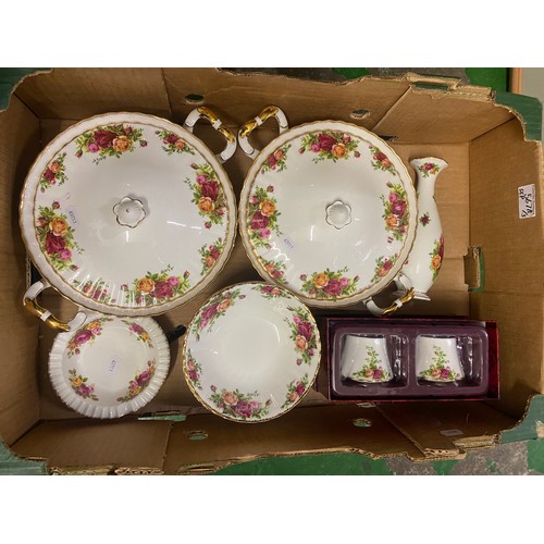 567A - A Large Collection of Royal Albert old Country Roses Pattern Tea and Dinnerware to include two small... 