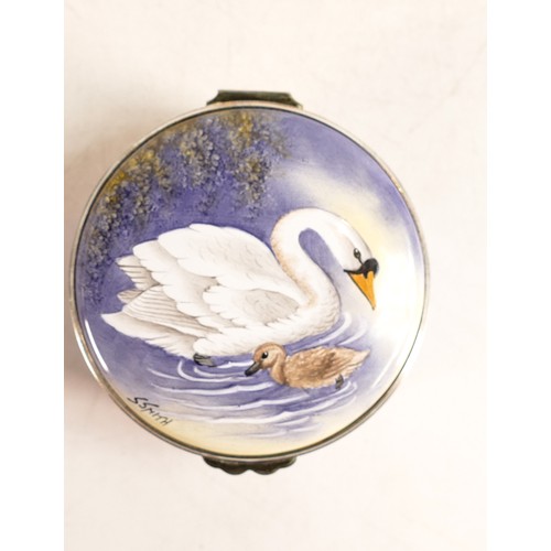 234 - Moorcroft enamel Swans round lidded box by Stephen Smith. Limited edition 36/50. Boxed with certific... 