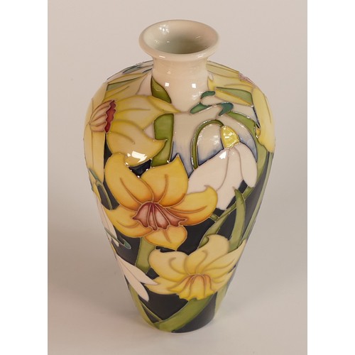 318 - Moorcroft Emblems of Spring vase 72. Approx. 15cm No.Edt68 signed by designer Rachel Bishop. RRP £42... 