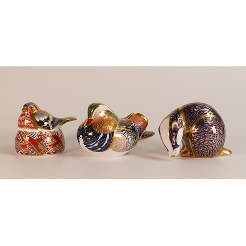 425 - Three Royal Crown Derby paperweights to include Mandarin, Badger and Chaffinch Nesting (3)