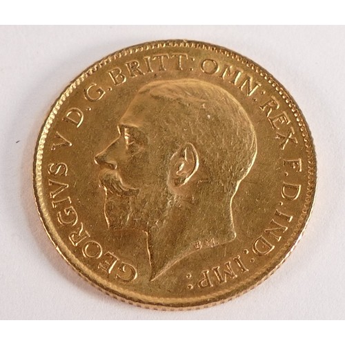 1788 - 1913 George V HALF Sovereign gold coin, in high grade.