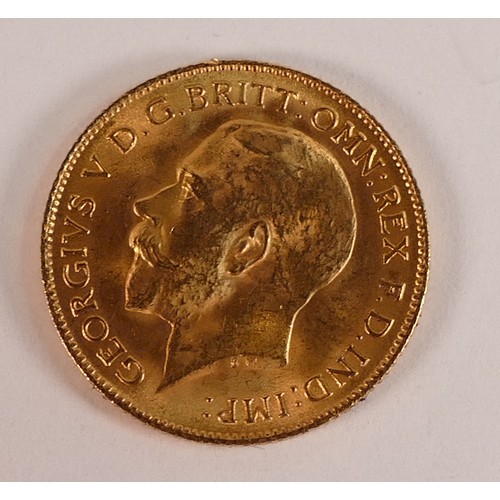 1799 - George V HALF Sovereign dated 1915.