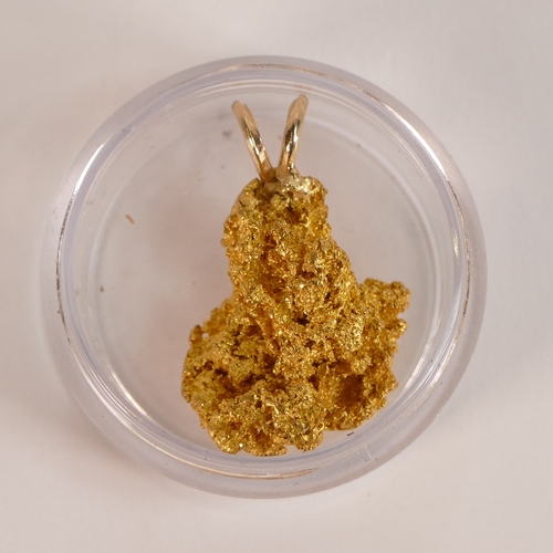 752 - A Natural Gold Nugget, electronically tested to be 22.78ct,14.6g.