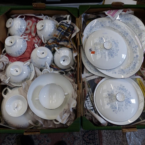 141 - Large collection of Wedgwood Belle Fleur dinner and tableware (including tureens, etc.)- 2 trays