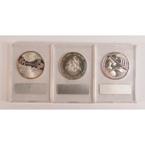 656 - Silver Fine Proof medals Isaac Newton, Spanish Armada and Charge of the Light Brigade, Issued by Bri... 