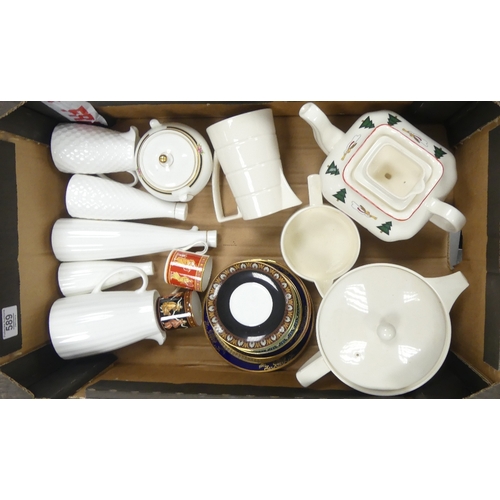 589 - Selection of Ceramics to include Mason's 'Christmas Village' Teapot, Wedgwood 'Jasper Conran' Jug, '... 