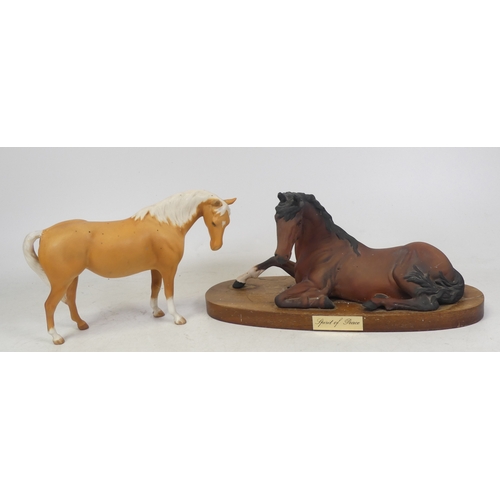 201 - Two Beswick Horse Figurines, 'Spirit of Peace' on a Plinth and Palomino Horse Model No.1812 (H:14cm)... 