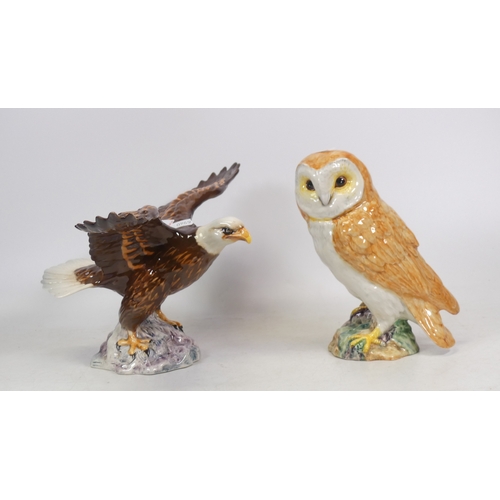 276 - Beswick Bald Eagle 1018 Wing Span 34cm wide also Beswick Owl 1046 Height: 20cm(2)