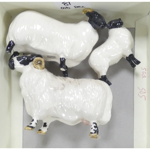 81 - Beswick Blackfaced sheep family, no.1765 (3)