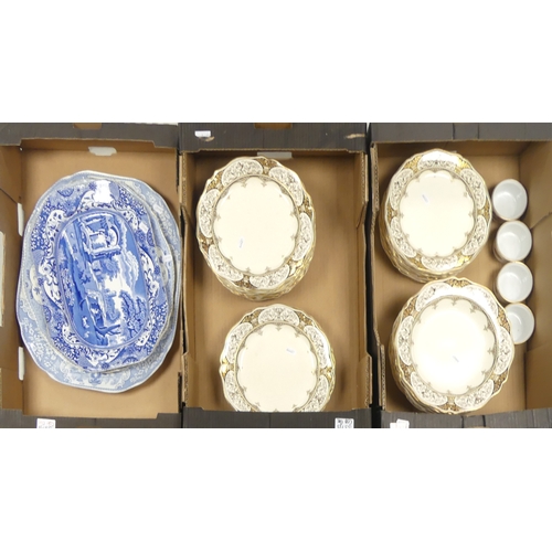 537 - Wedgwood Large Selection Of Victorian Plate/Bowls Early Pattern Florentine Similar To Queen Charlott... 