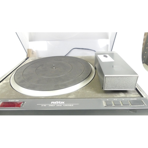 470G - Revox B790 turntable.