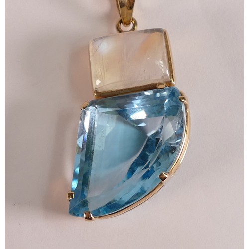 813 - 14ct gold Moonstone and blue Topaz abstract pendant & 9ct gold chain (3.2g), chain length 46cm, gros... 