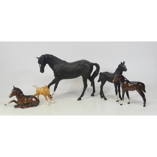 431 - Beswick, Five Horses includes Black Beauty and Foal, Brown Laying Fowl, together with a Stretched Pa... 