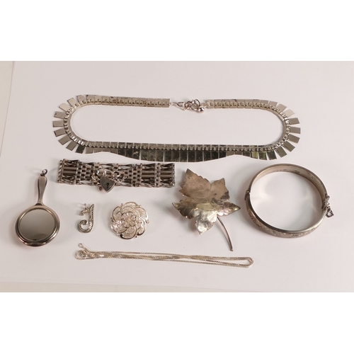 729 - A collection of ladies Silver jewellery, including Choker necklace, gate bracelet,miniature vanity m... 