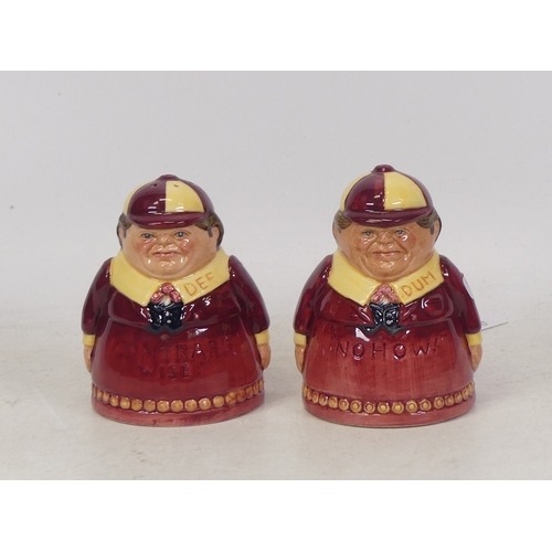 59 - Royal Doulton Small Cruet Set Tweedle Dee D7121 and Dum D7122. (2)