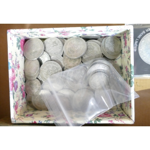 721 - A collection of coins, pre 1947 silver coins , 64.2g, quantity of 1947 and later coins, commemorativ... 