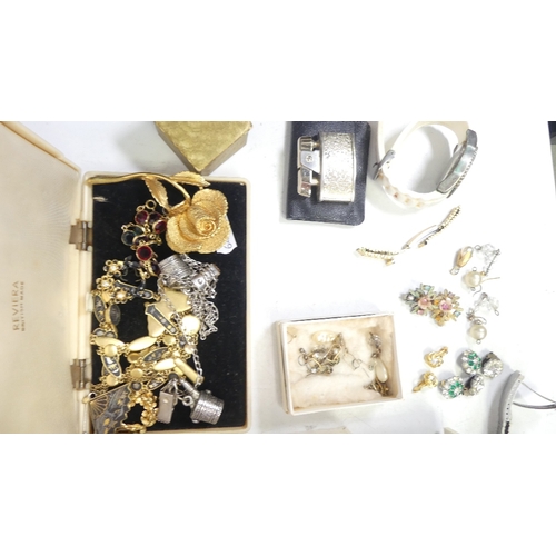 767 - A large collection of costume jewellery including Silver, watches, necklaces, rings, pendants, chain... 