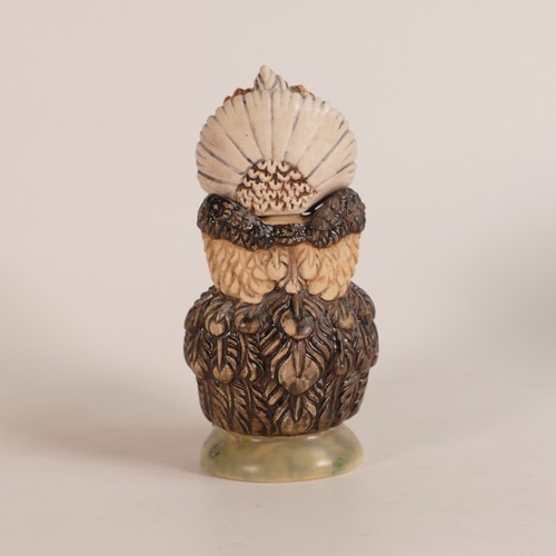 142 - Burslem Pottery Queen Elizabeth I Grotesque Bird H:15cm Influenced by Martin Bros.