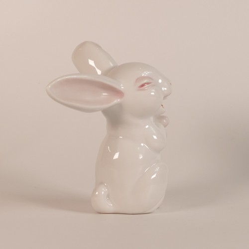 156 - Rosenthal, model of a laughing bunny rabbit. Height: 13cm