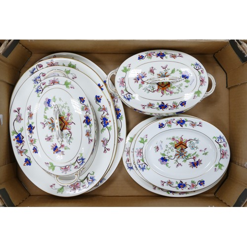 299 - Coalport, Flower Pot pattern dinner service comprising side plates, soup plates, dessert plates, din... 