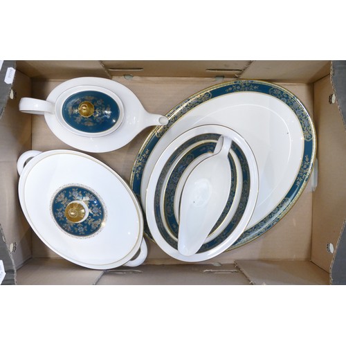 304 - Royal Doulton Carlyle pattern tea and dinner ware items comprising - lidded tureen, tea pot, gravy b... 